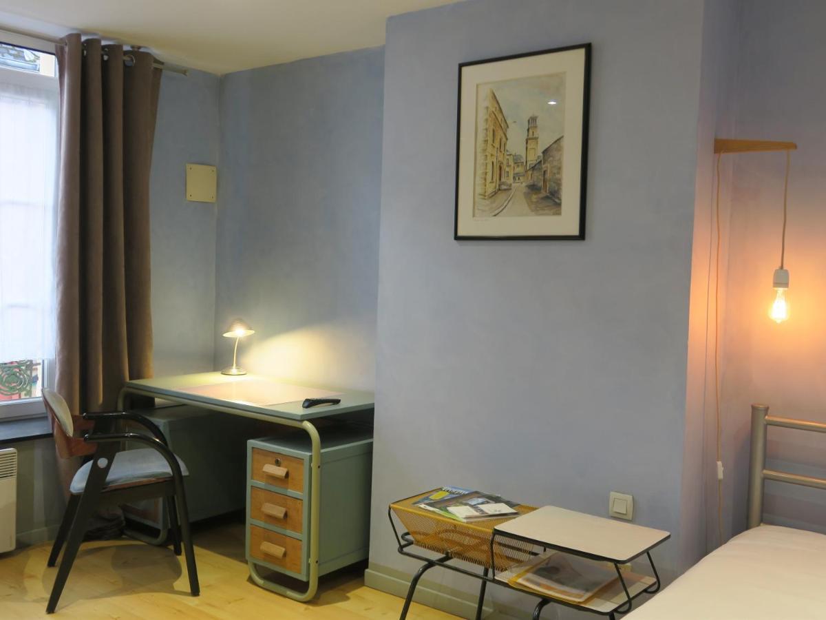 Chambres Du Petit Bois Charleville-Mézières Esterno foto
