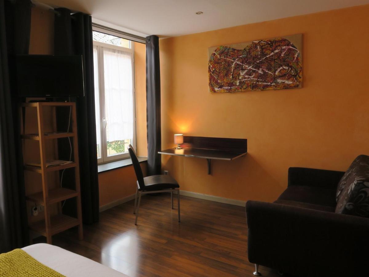 Chambres Du Petit Bois Charleville-Mézières Esterno foto